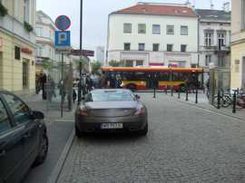 Mercedes SLS na ul. Foksal w Warszawie