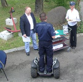 Policjant na Seagway'u