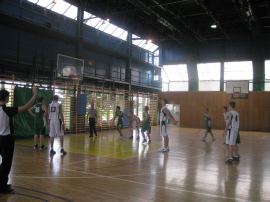 Pierwszy rzut wolny Polonii