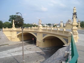 Wiadukt Markiewicza i ul. Karowa