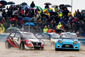 Krzysiek Skorupski (AK Rzemieślink) na torzye w Dreux