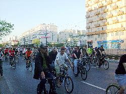 Masa krytyczna na Ochocie. Kwiecień 2012