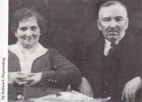 Władysława i Józef Stępniewscy - dziadkowie Autorki