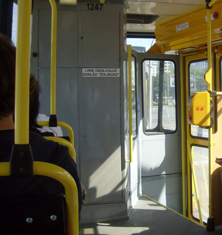 Wnętrze tramwaju z Zajezdni Żoliborz