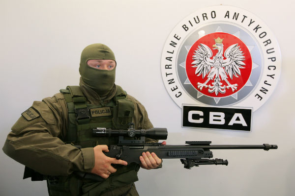 Policja współpracuje z CBA