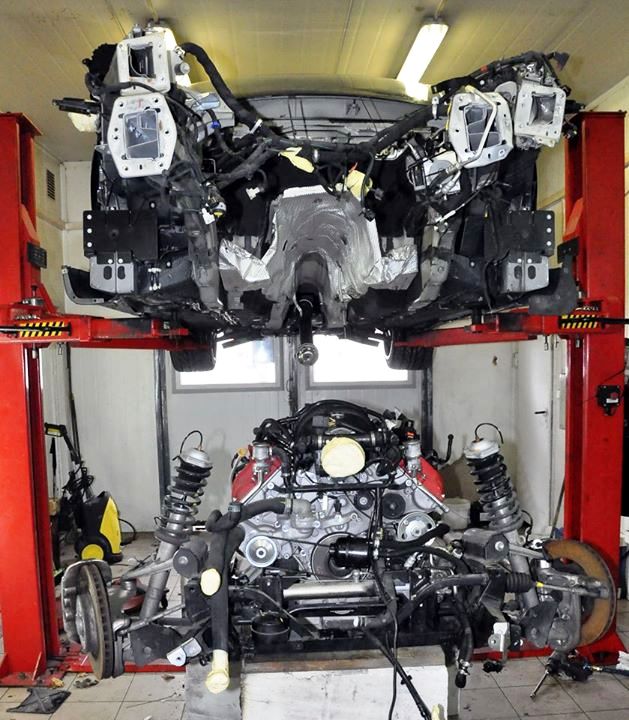 Wnętrza samochodu Maserati Quattroporte M139 4.7 V8