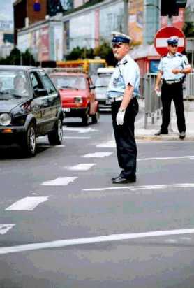 Służba ":na patelni" jest nielekka:. (fot. Mariusz Busito)