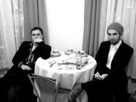 znudzony m.bunio.s + polemizujący z obiektywem fisz