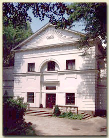 Budynek WOK (Warszawska Opera Kameralna)