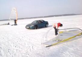 Przygotowania do Mistrzostw Polski w Windsurfingu Lodowym